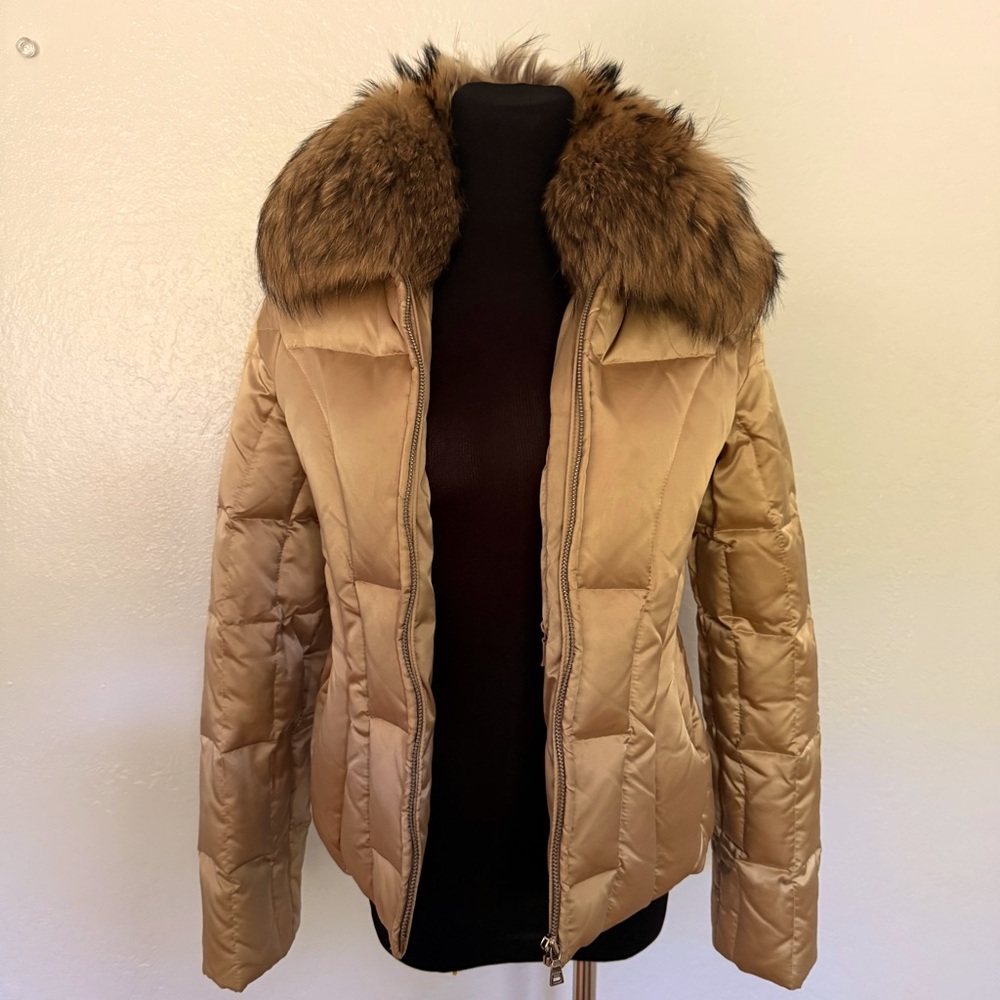 Andrew Marc down puffer short jacket,S,Gold ,fur collar excellent condition